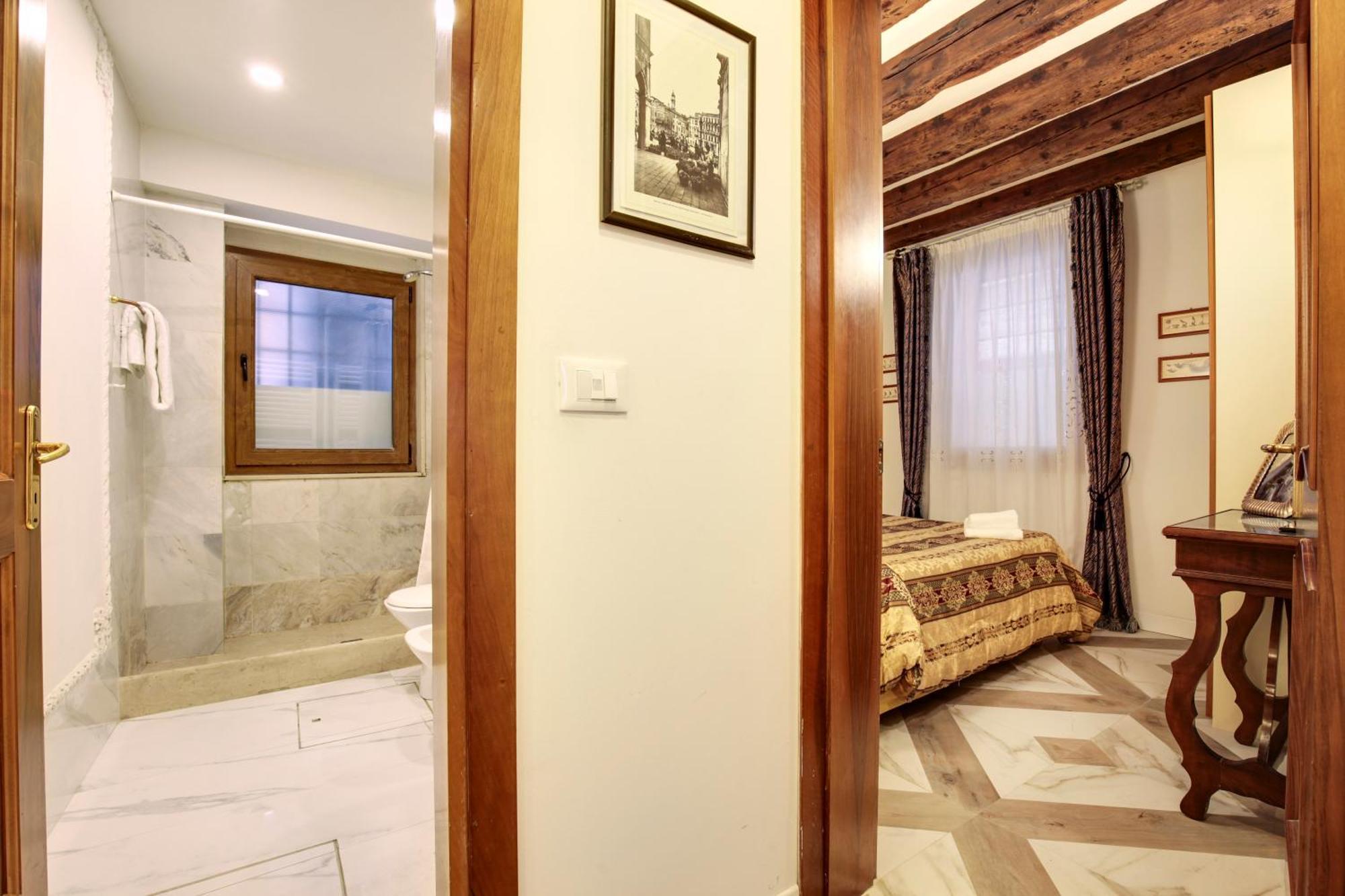 Apartment Casa Angeli L.t. M0270422137 Venedig